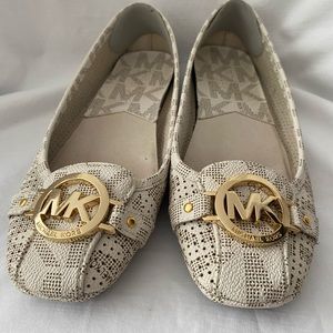 Michael Kors Fulton Vanilla  Shoes size US 8.5